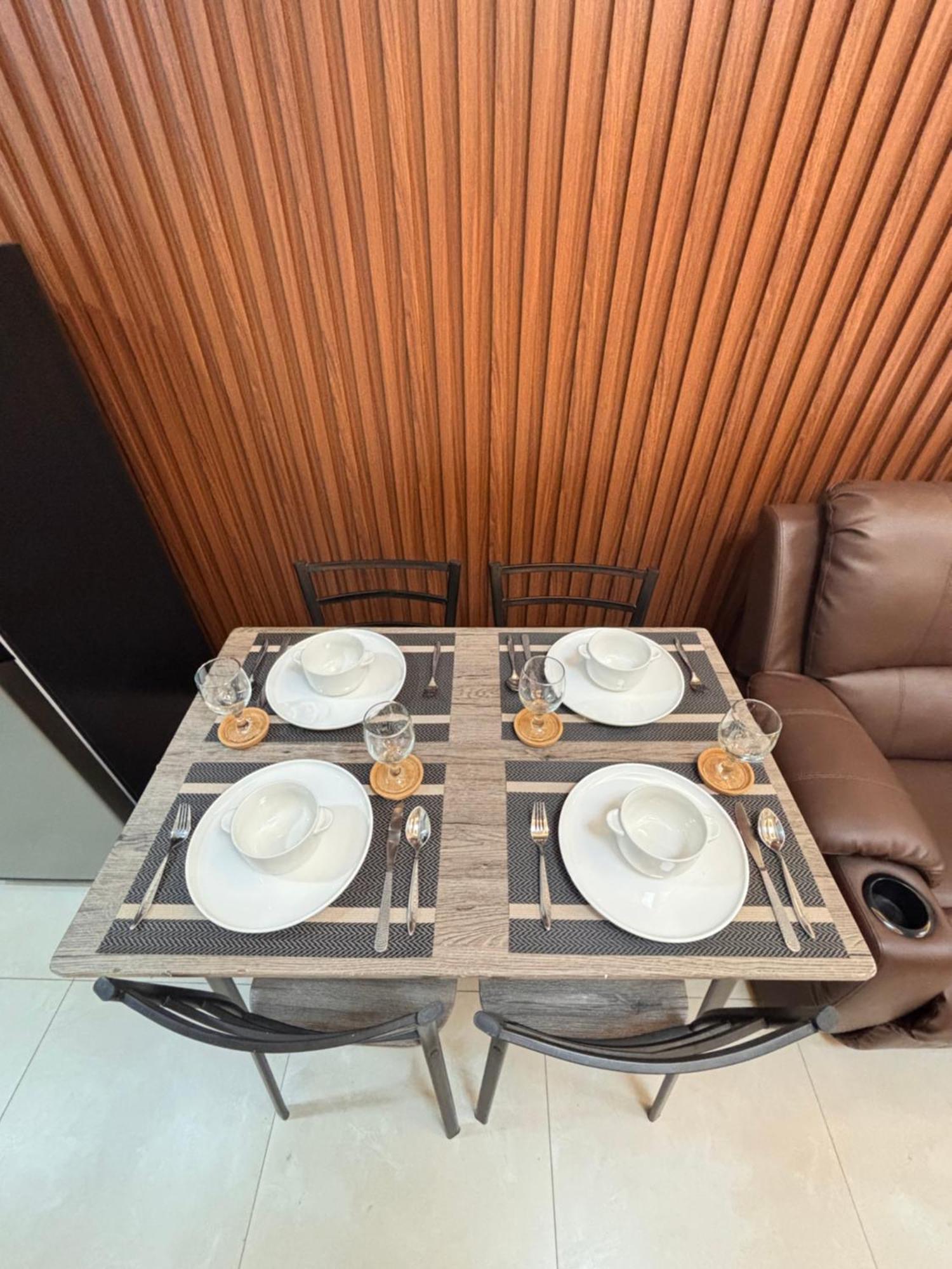 La Amore Place Pasig City Exterior foto