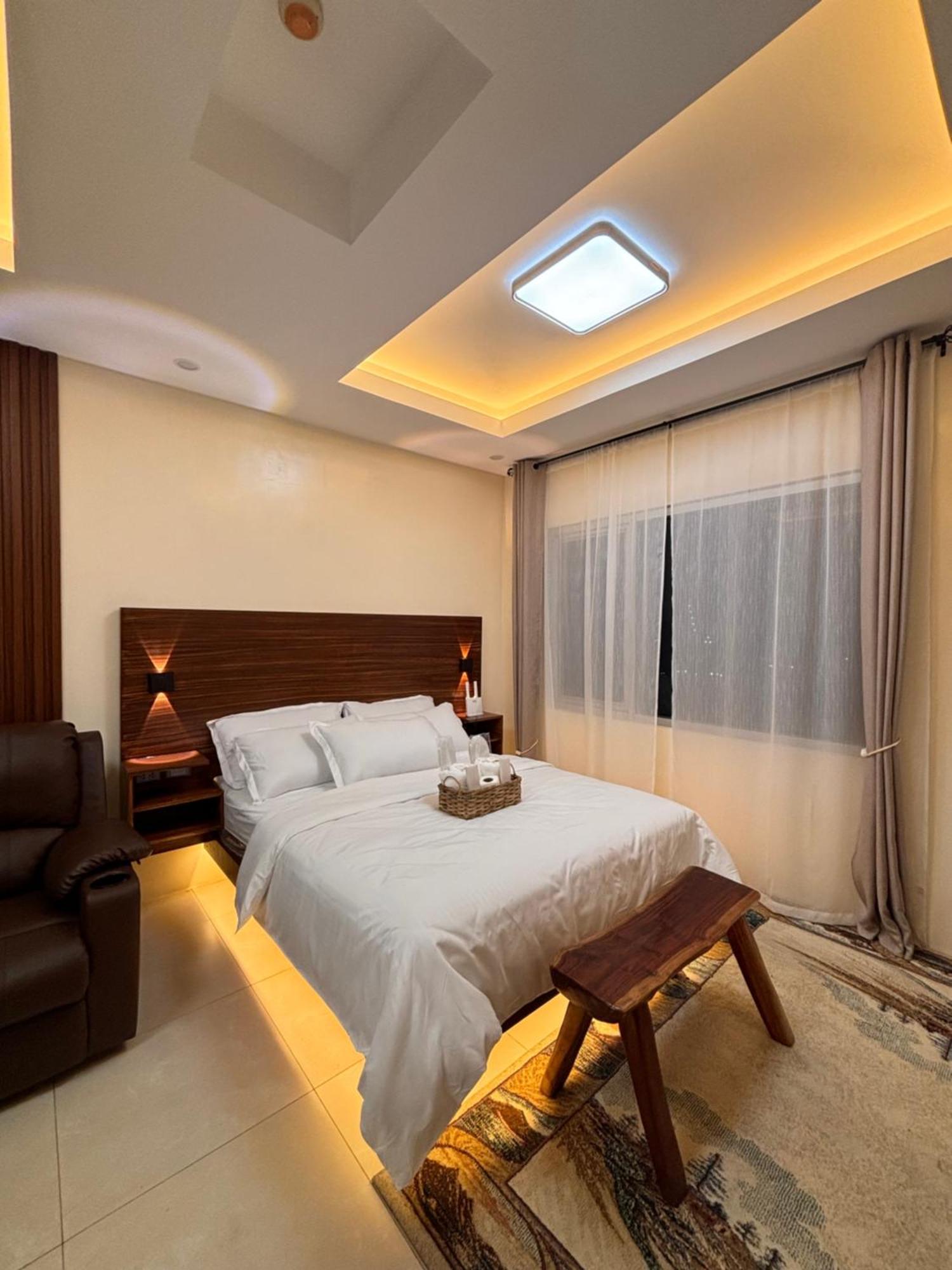 La Amore Place Pasig City Exterior foto
